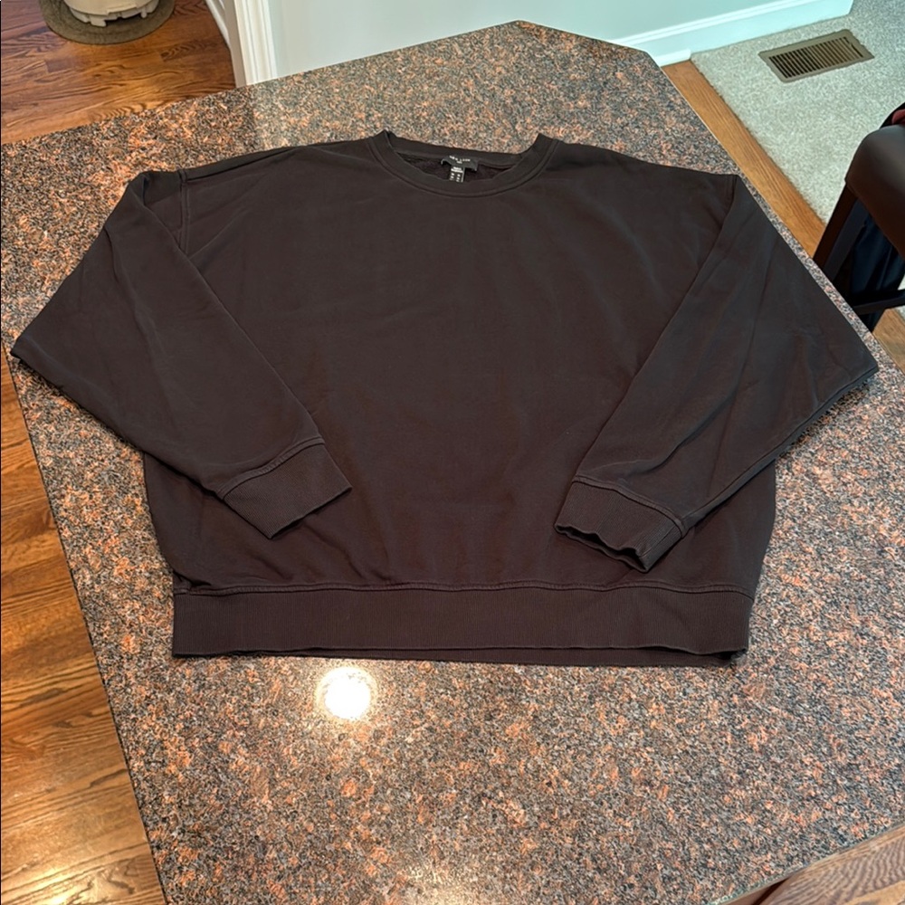 New Look Black Crewneck Sweater Classic Design